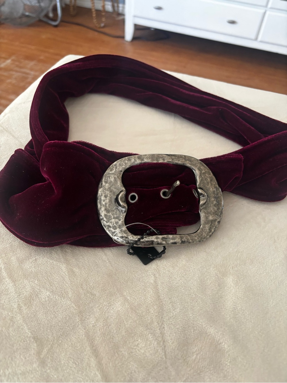 Vintage Steven by Steve Madden Velvet Knot Belt w/Silver Buckle - Burgundy Sz M